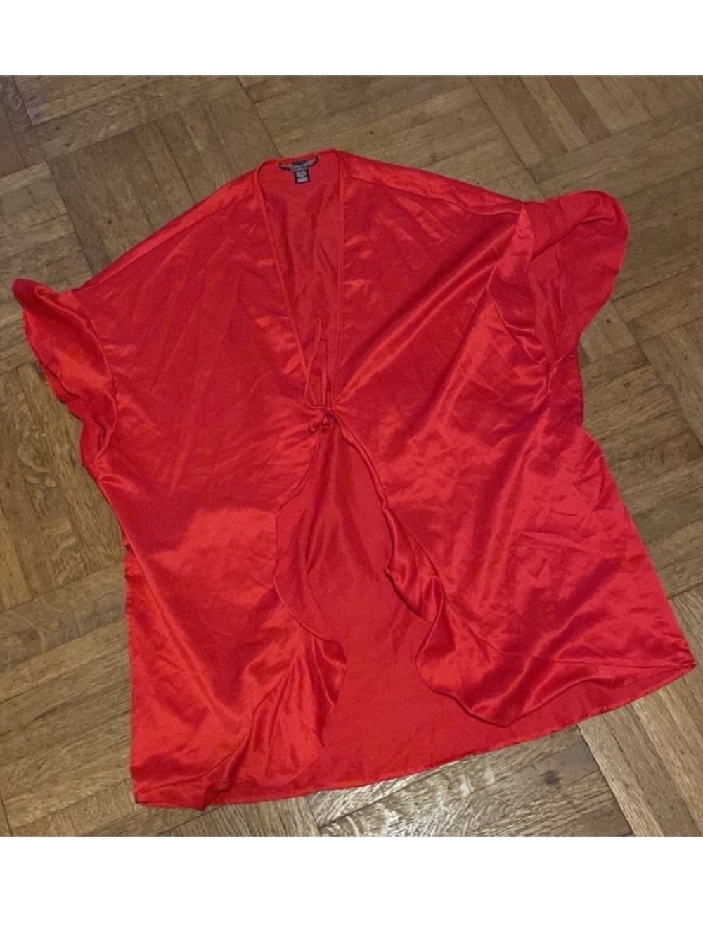 Red Victorias Secret Robe Red Victoria Secret Robe - Picture 3 of 5